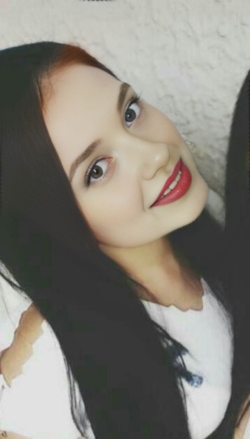 Lorena Bernal