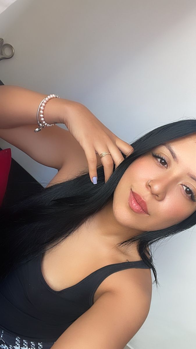 Charlotte – New Skype