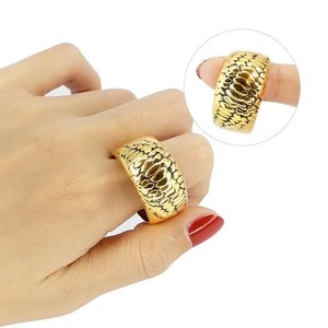 imgi_42_dragon-scales-glans-ring-steel-24k-gold-285843_300x
