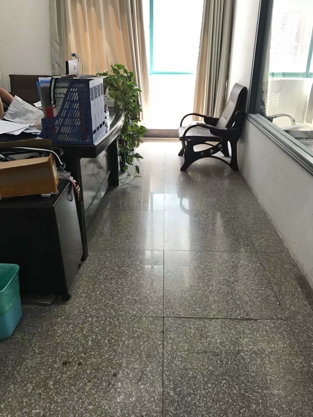 bef10b70-f26d-4c8b-a095-c68de73d509f.jpg