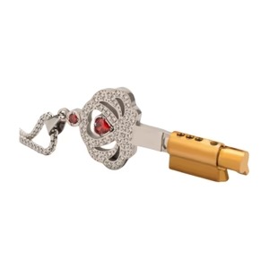imgi_32_diamonds-crown-chastity-key-locket-real-moisssanite-diamonds-937165_300x