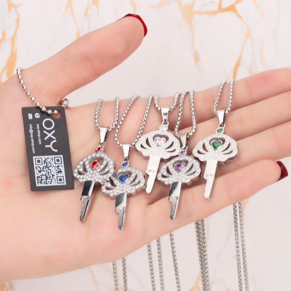 imgi_52_diamonds-crown-chastity-key-locket-real-moisssanite-diamonds-410508_2000x